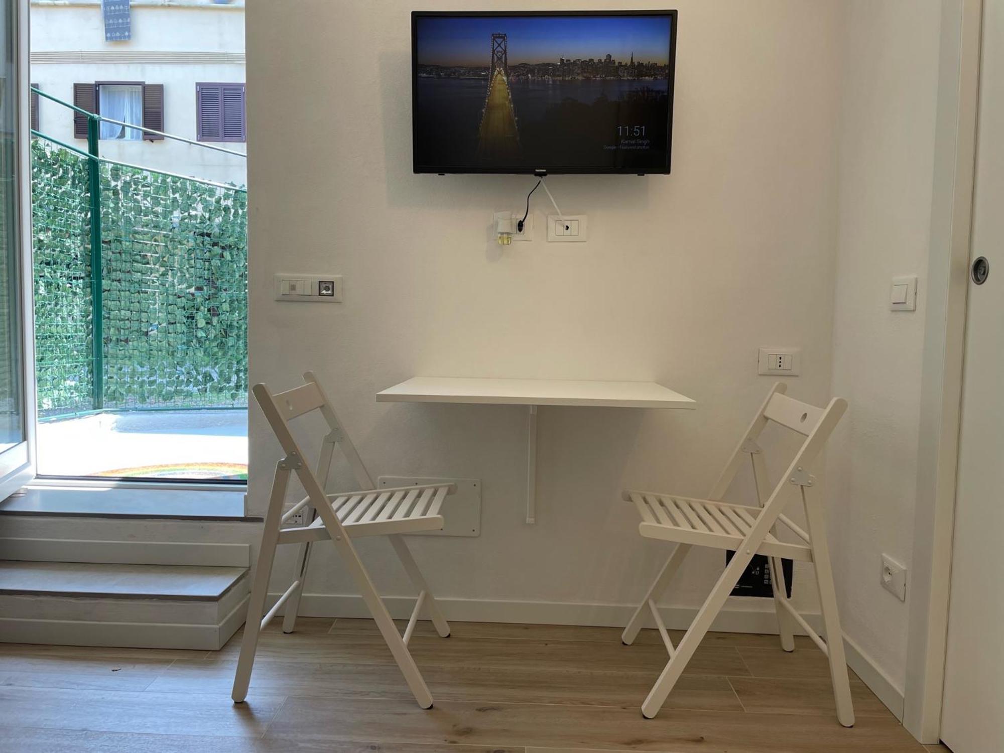 Appartamento Grazioso Monolocale Milano Esterno foto